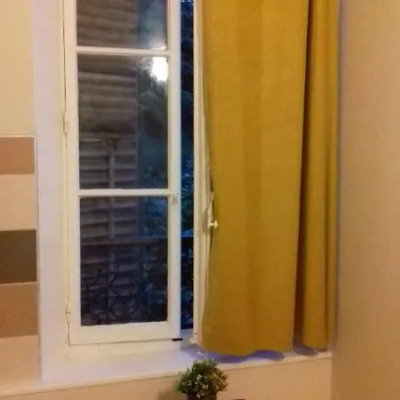 Le 112, Confortable Et Cosy En Plein Centre D'aix Les Bains Apartment
