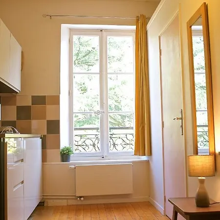Apartment Le 112, Confortable Et Cosy En Plein Centre D'aix Les Bains *